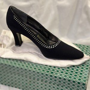 J. Renee Impression (Black) 7N